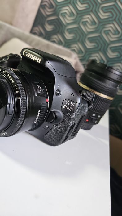 Фотоапарат body canon 600d