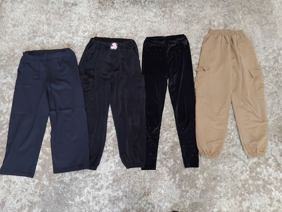 Одяг пакетом для дівчинки 9-10 років