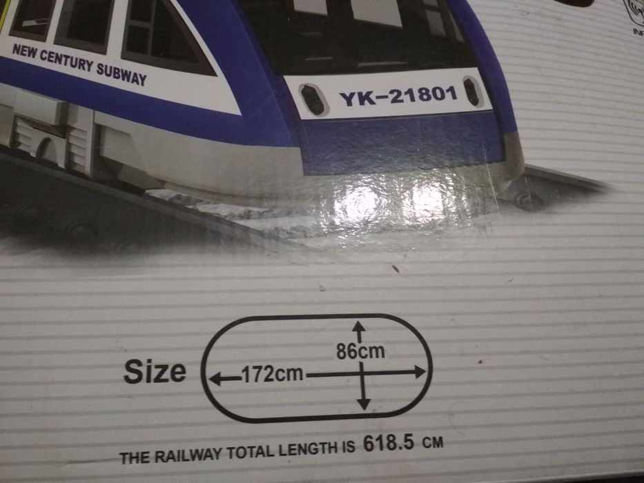 Продам дитячу залізницю на батарейках