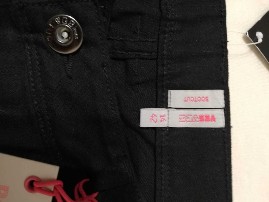 Spodnie damskie nowe czarne YES fason bootcut rozmiar 42