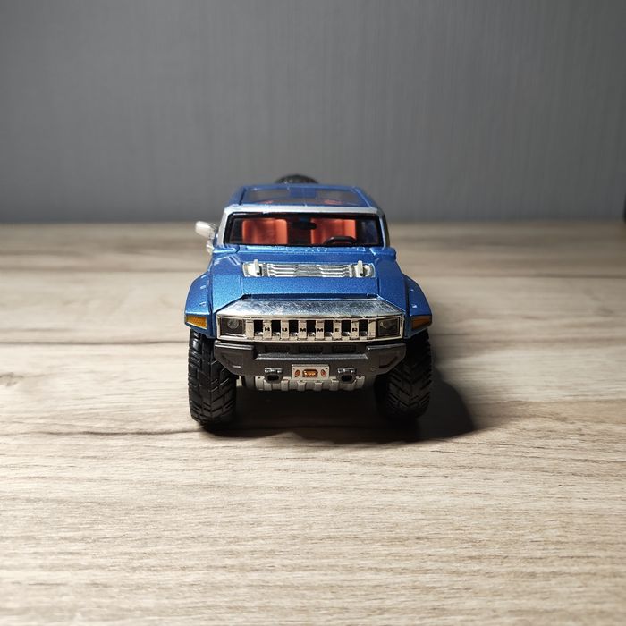 Моделька Maisto Hummer Hx Concept 1/24