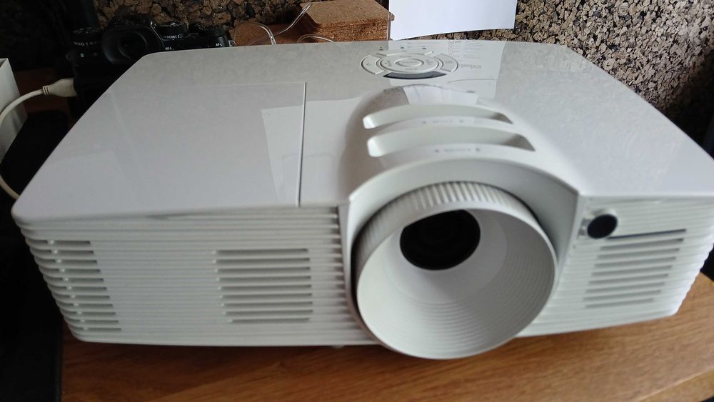 Projektor Optoma HD26