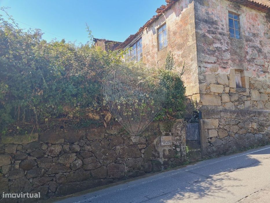 Moradia T2 para venda