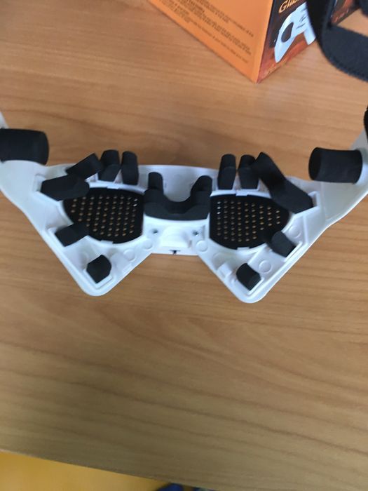 Масажер для очей