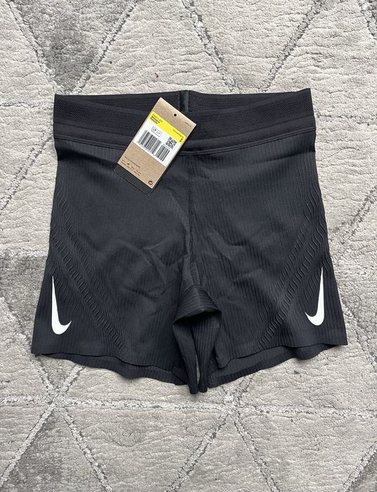 Spodenki Nike Aeroswift