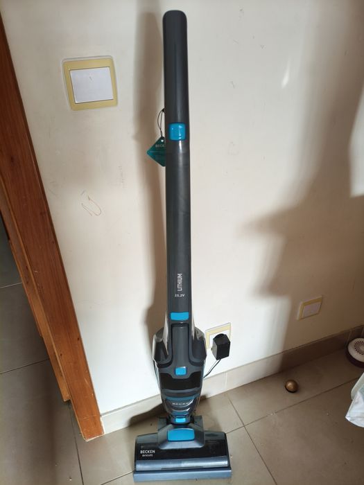 Aspirador vertical Becken