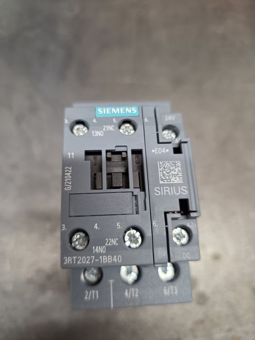 Stycznik Siemens 3RT2027-1BB40 | 24V DC