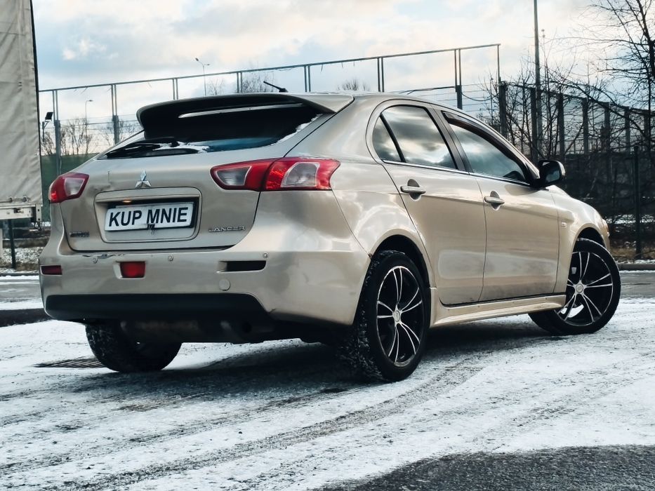 Mitsubishi Lancer 1.8B // 2010 // Automat // Zadbany // Raty // Zamian
