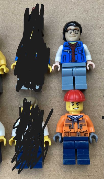 Minifigurki LEGO - 5 Ludzików