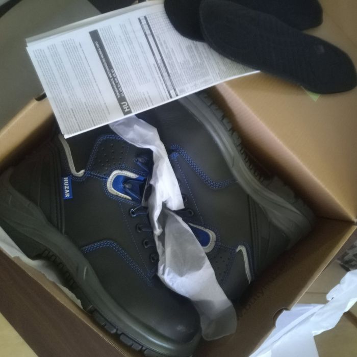 Nowe buty robocze zimowe