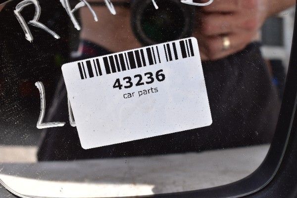 Lusterko Lewe 5 PIN SKODA RAPID II SEAT TOLEDO IV 12-17 KOD LAKIERU LF8L UK