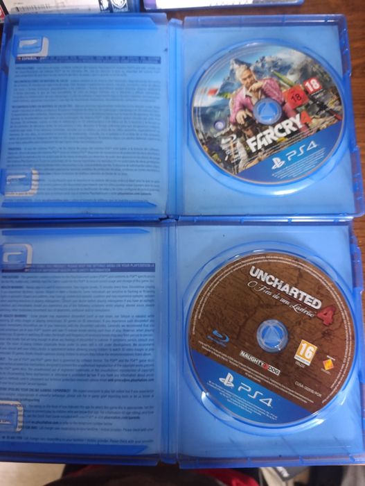 PS4 Slim 500GB + 6 jogos + 3 comandos + volante 180° & Pedais