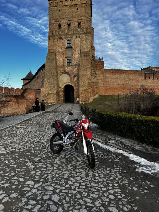 Продам Loncin 300 ( лось 300), можливий обмін,