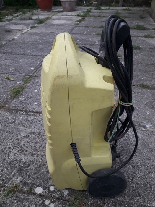 Vendo máquina de lavar alta pressão