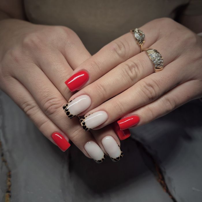 Paznokcie żelowe przedłużane