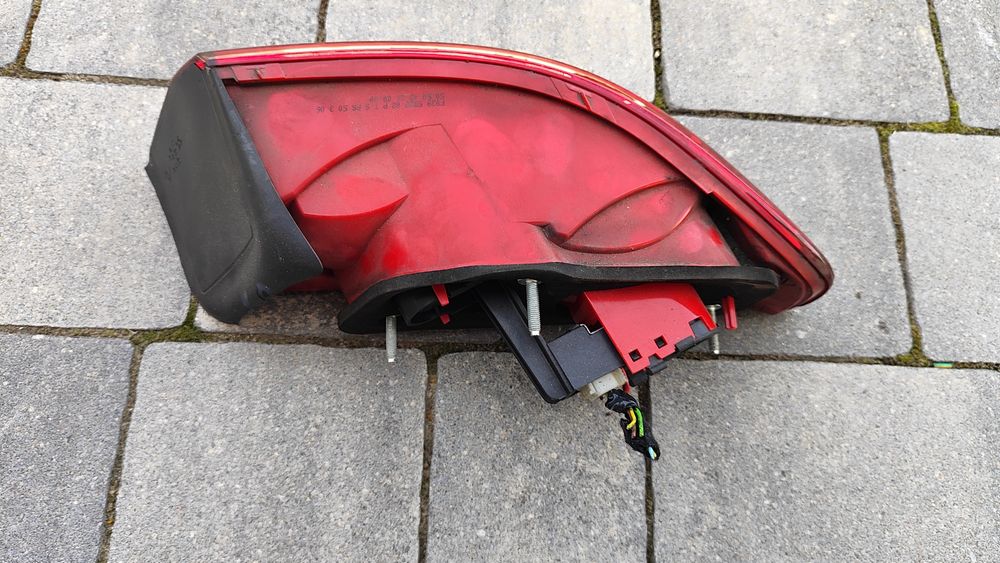 Lampa lewa tył tylna Alfa Romeo 159 kombi