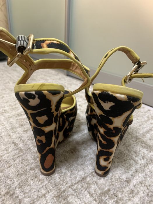 Босоніжки Schutz, 37