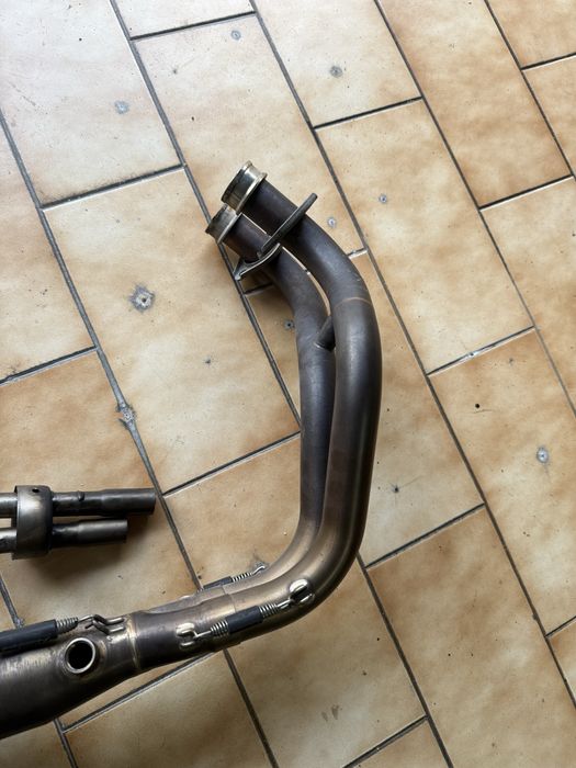 Escape Akrapovic Titanio Carbono Euro4 c/ Gravação a Laser MT07 Tracer 700 XSR 700
