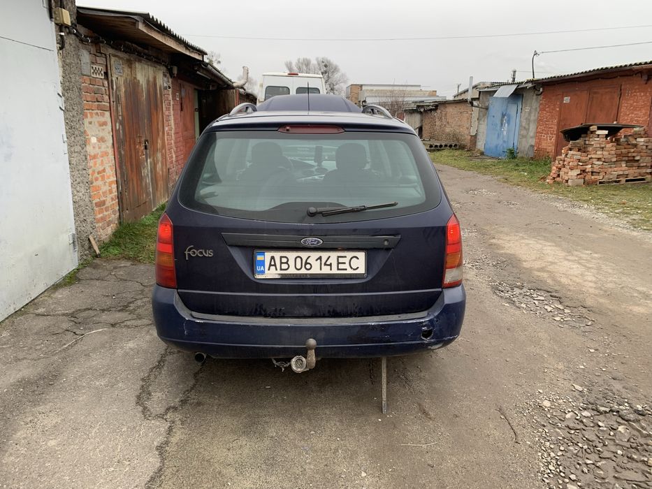 Форд фокус 2000р в гарному стані