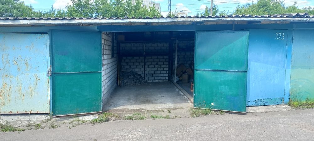 Танкопия Каденюка 12 новые дома кирпичный гараж стоянка парковка сдам аренда