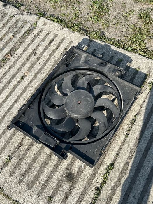 BMW 3 F30 31 1.6 1.8 2.0 WENTYLATOR CHŁODNICY 7640508