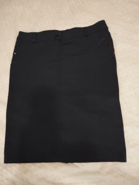 Спідниці жіночі в асортименті