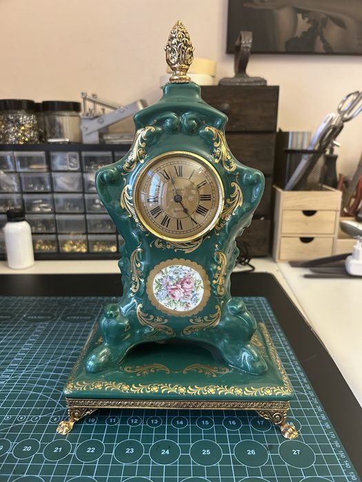 relógio de quartzo de porcelana