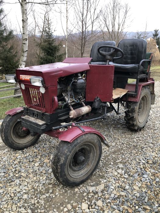 Продам Трактор Чортольот