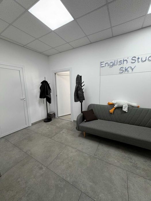 Оренда сучасного комерційного кабінету у самому центрі Дрогобич!