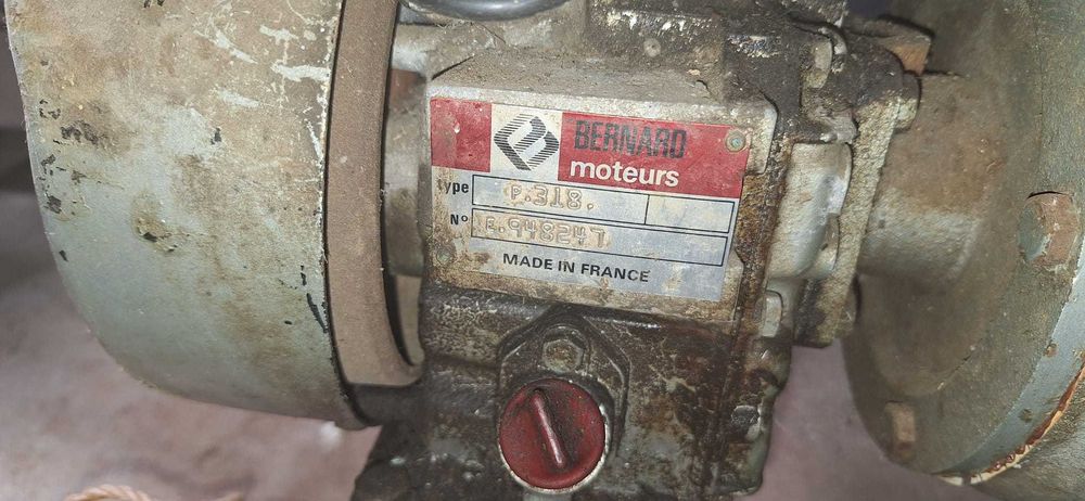 Motor de rega - para peças