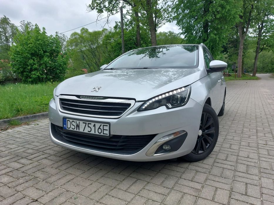 Peugeot 308 Peugeot 308 T9 1.6 BLUE HDI 120 km, 2015 rok, przebieg 206tys km.