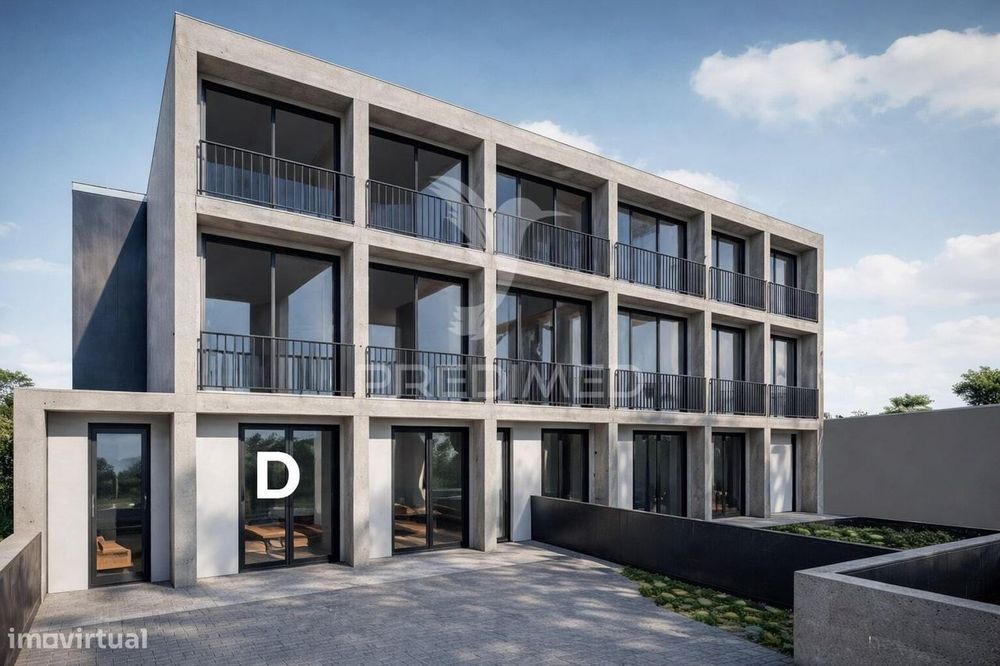 Apartamento T2 com terraço em Sines — Sines, Setúbal