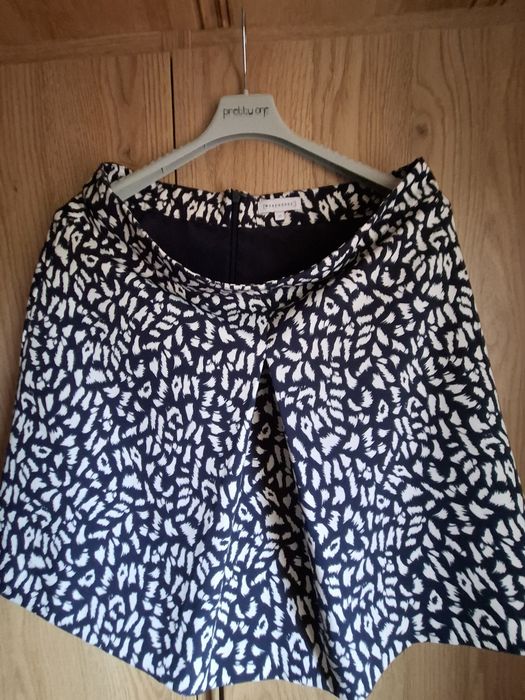 Spodnie nowe 42 markowe