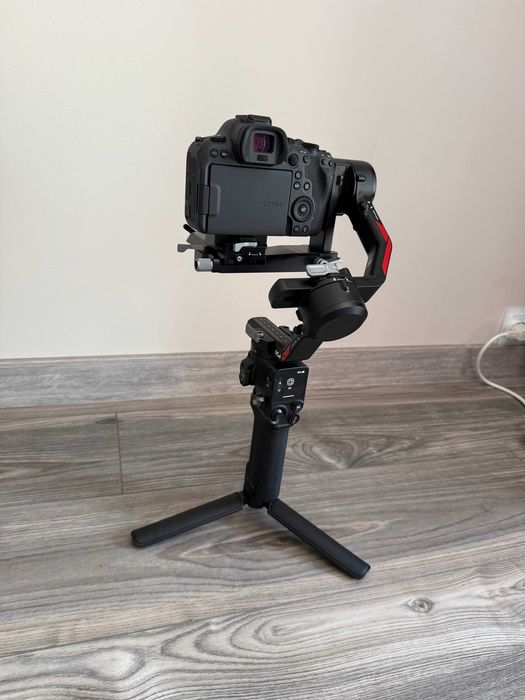 Stabilizator elektroniczny (gimbal) DJI RS 4