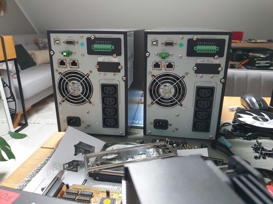 zasilacz UPS ONLINE USV Systeme XANTO 1500 W 4 x gniazdo sieciowe