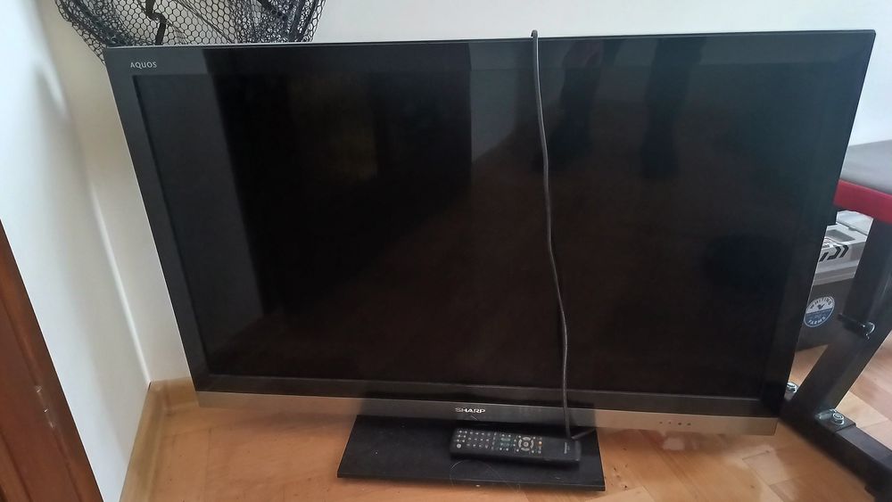 Telewizor Sharp 42 cale