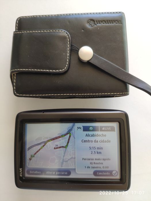 GPS TomTom One.     .