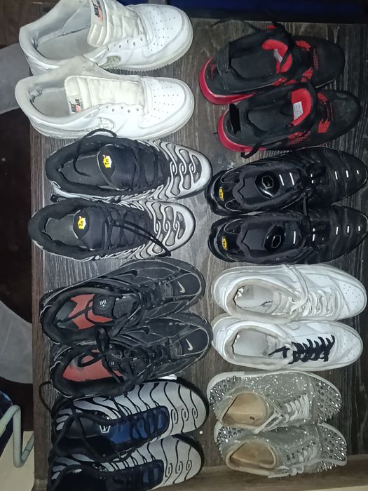 Кроссовки дёшево,