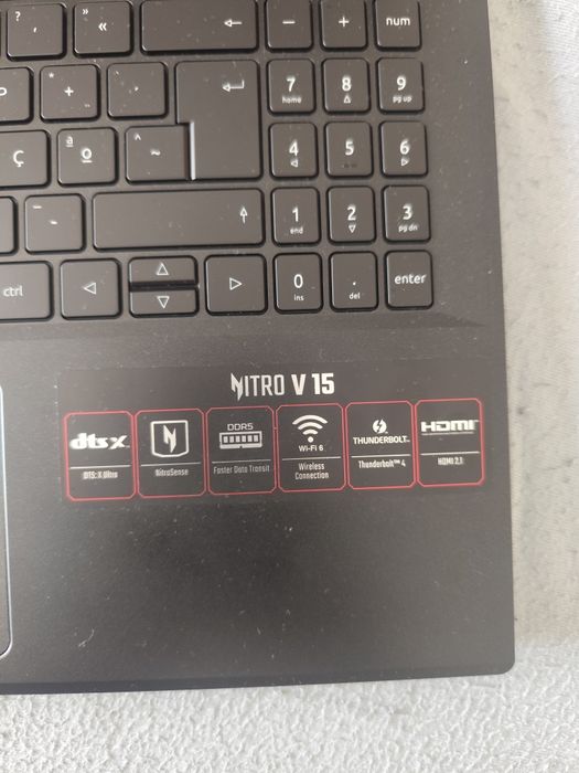Acer Nitro V15 RTX 4050