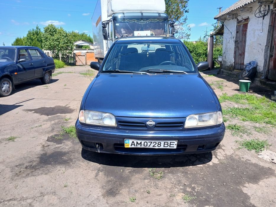 Нісан примера w10 2.0 газ/бензин.