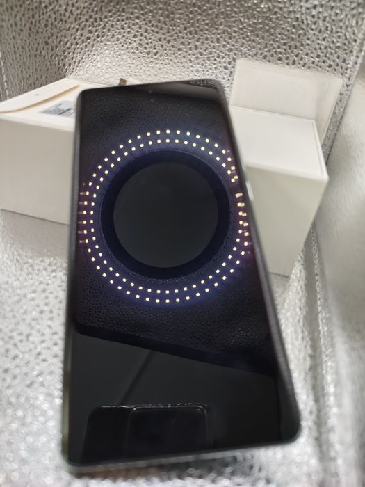 OPPO Reno 10 5G como novo