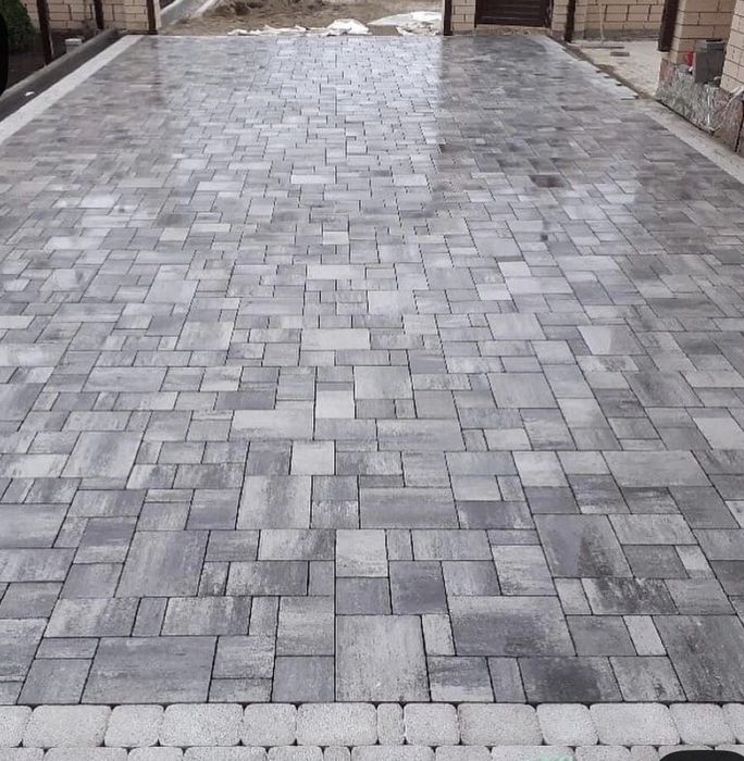 Укладання бруківки резинове покриття