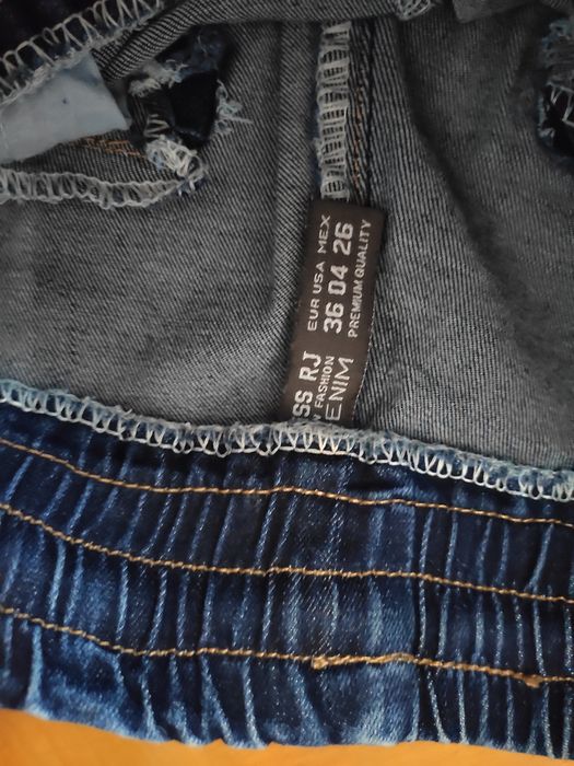 Dżinsy na gumce Denim M