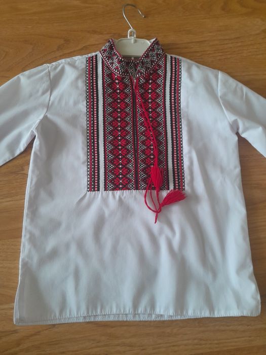 Вишиванка жіноча