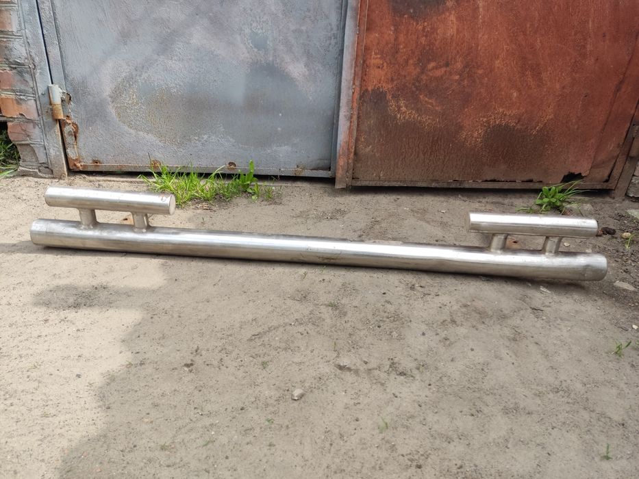 Бампер передний нива или джип