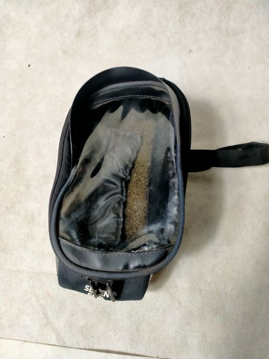 Etui futerał na rower do telefonu