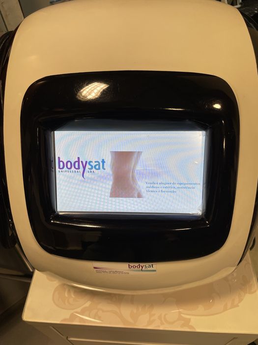 Equipamento radiofrequencia com vacoterapia