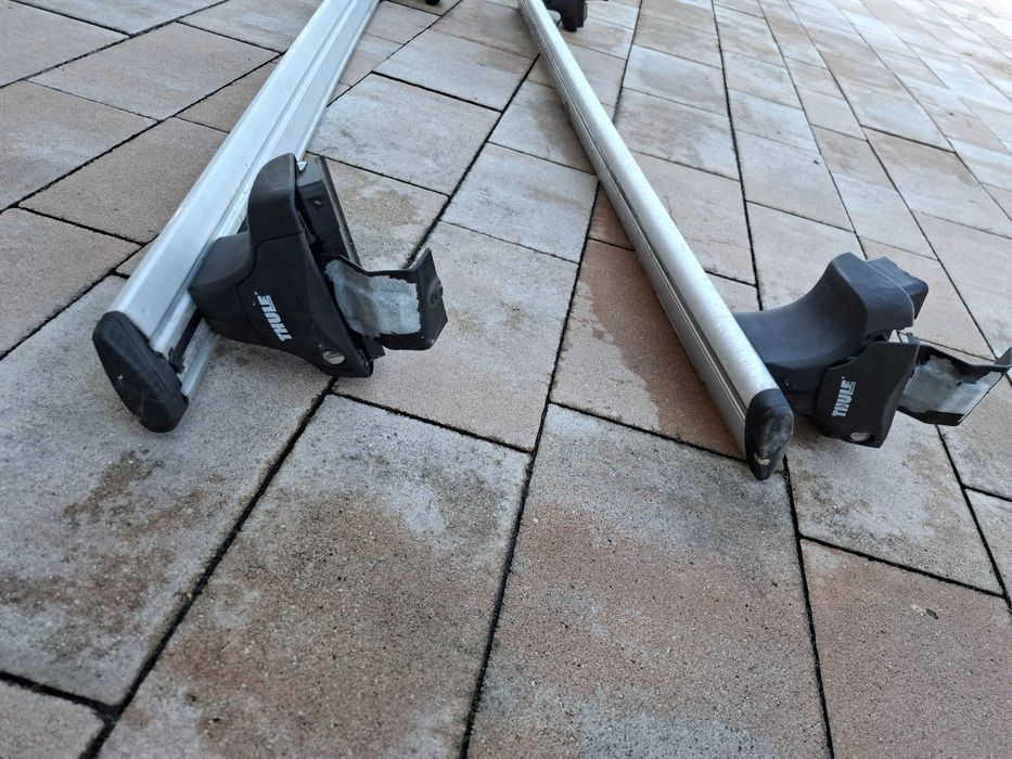 Belki samochodowe Thule Rapid System 754 do Ford Focus MK3