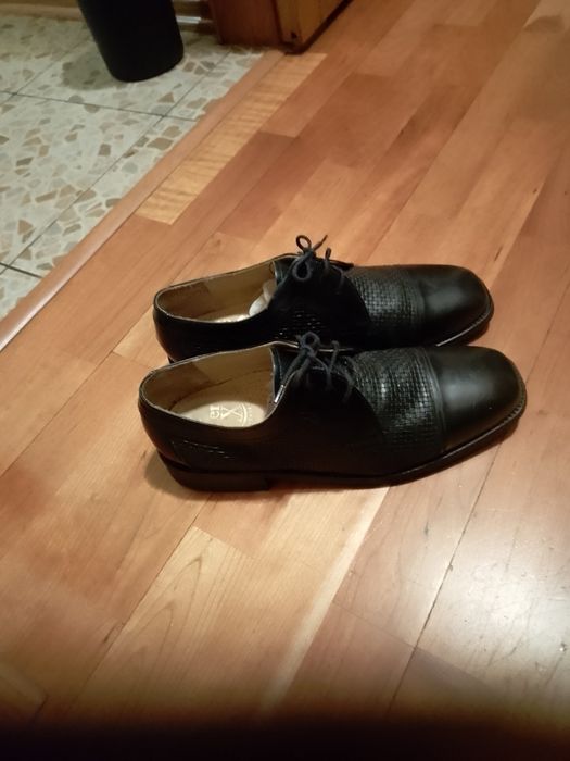 Туфлі чоловічі шкіряні "BARKER"