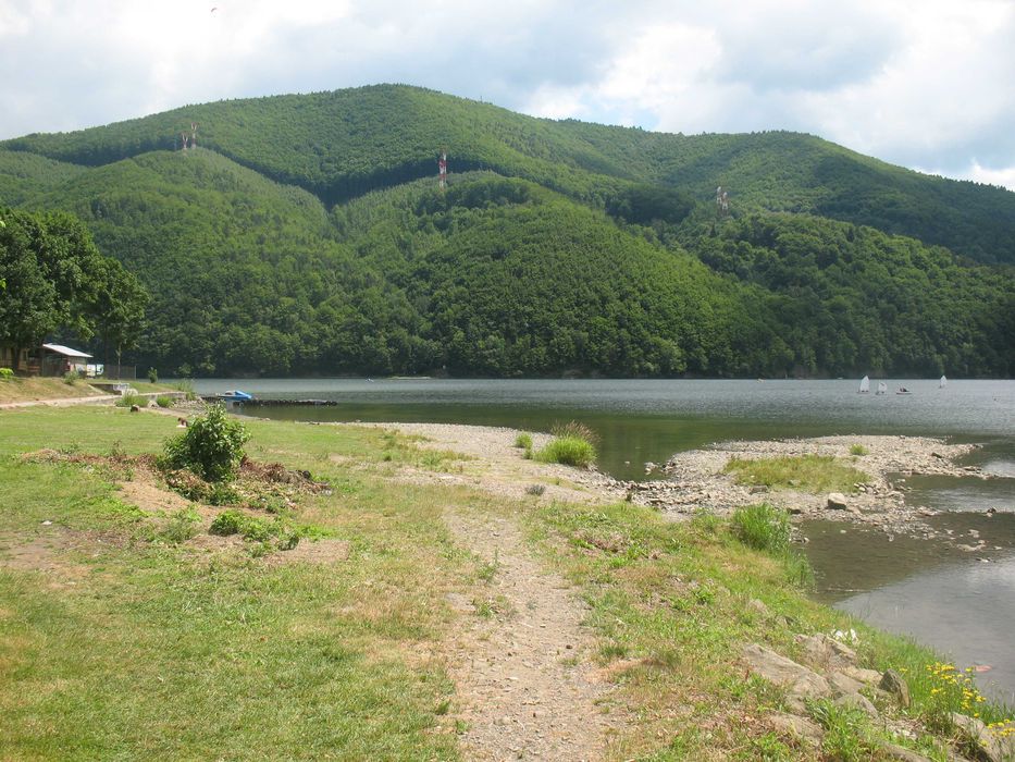 Wolny weekend domek letniskowy nad jeziorem Międzybrodzie Bialskie jezioro góry